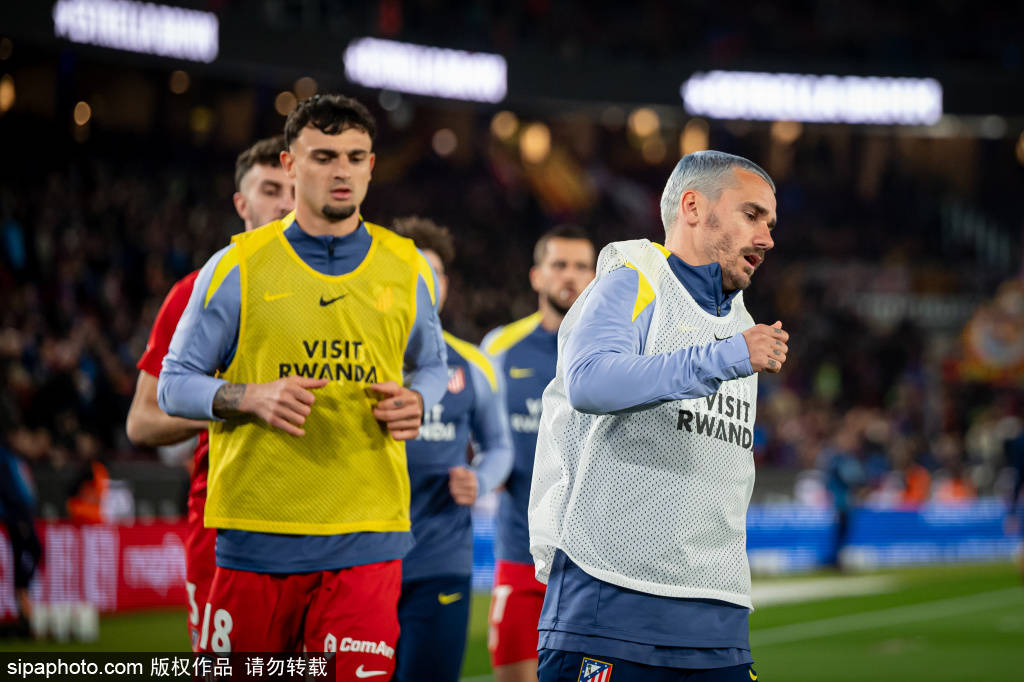 马德里竞技出“重金牌局”：1000万+续约压制巴萨阿森纳，阿尔瓦雷斯命运将如何？